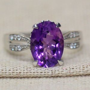 Elegant Purple Gemstone Silver Ring